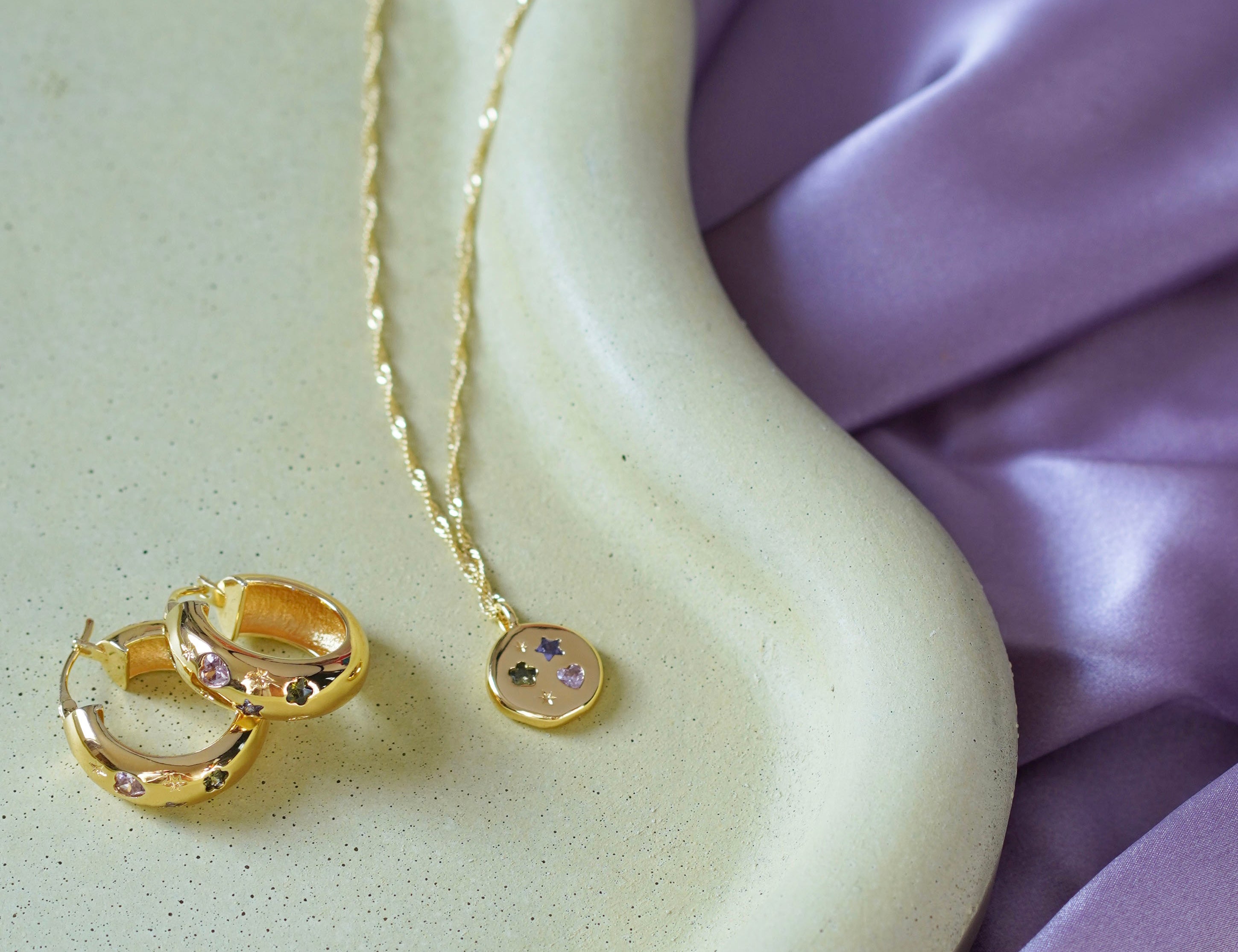 Jewelled Dreams Necklace and Earring Gift Set - Junk Jewels