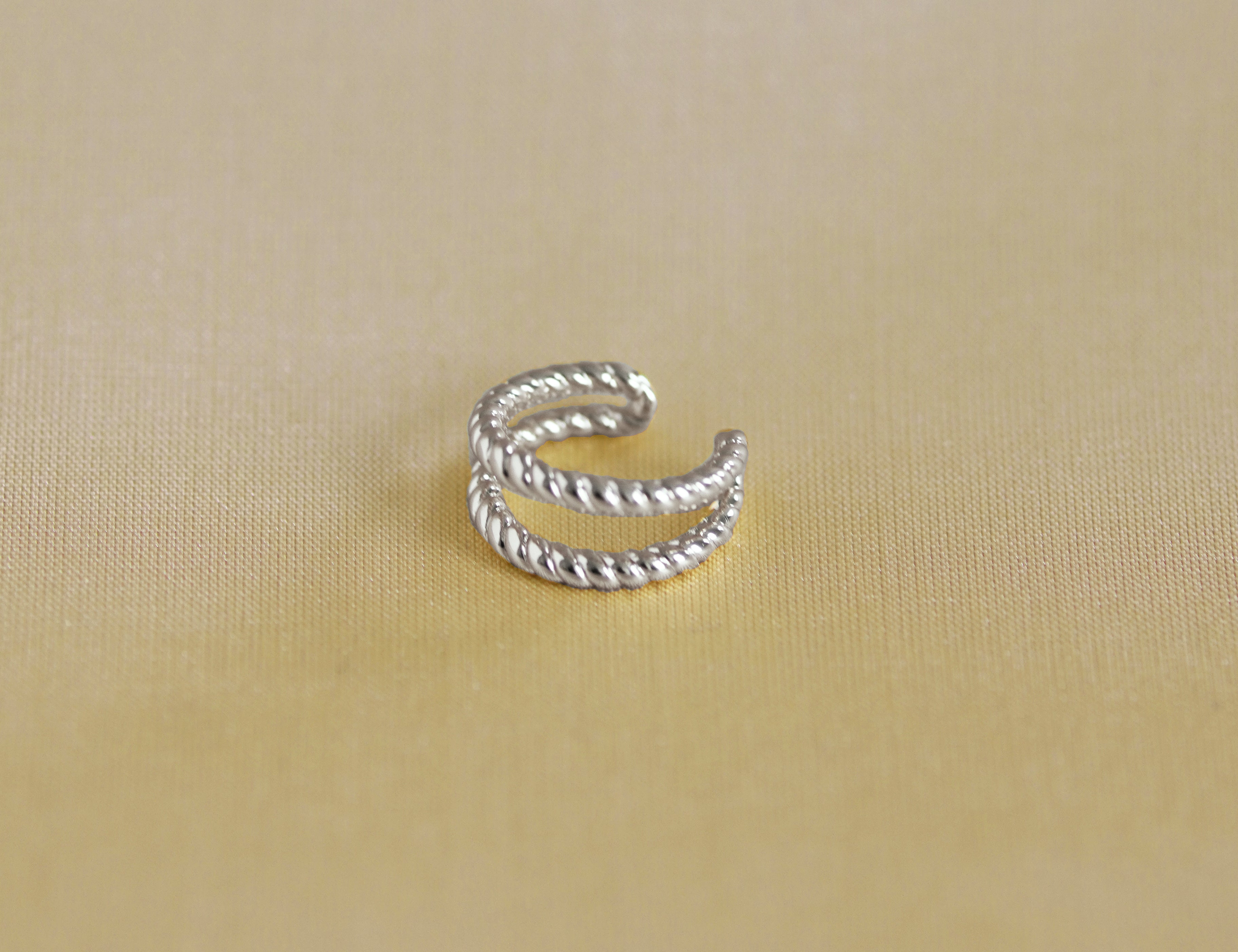 Twisted Ear Cuff - Junk Jewels