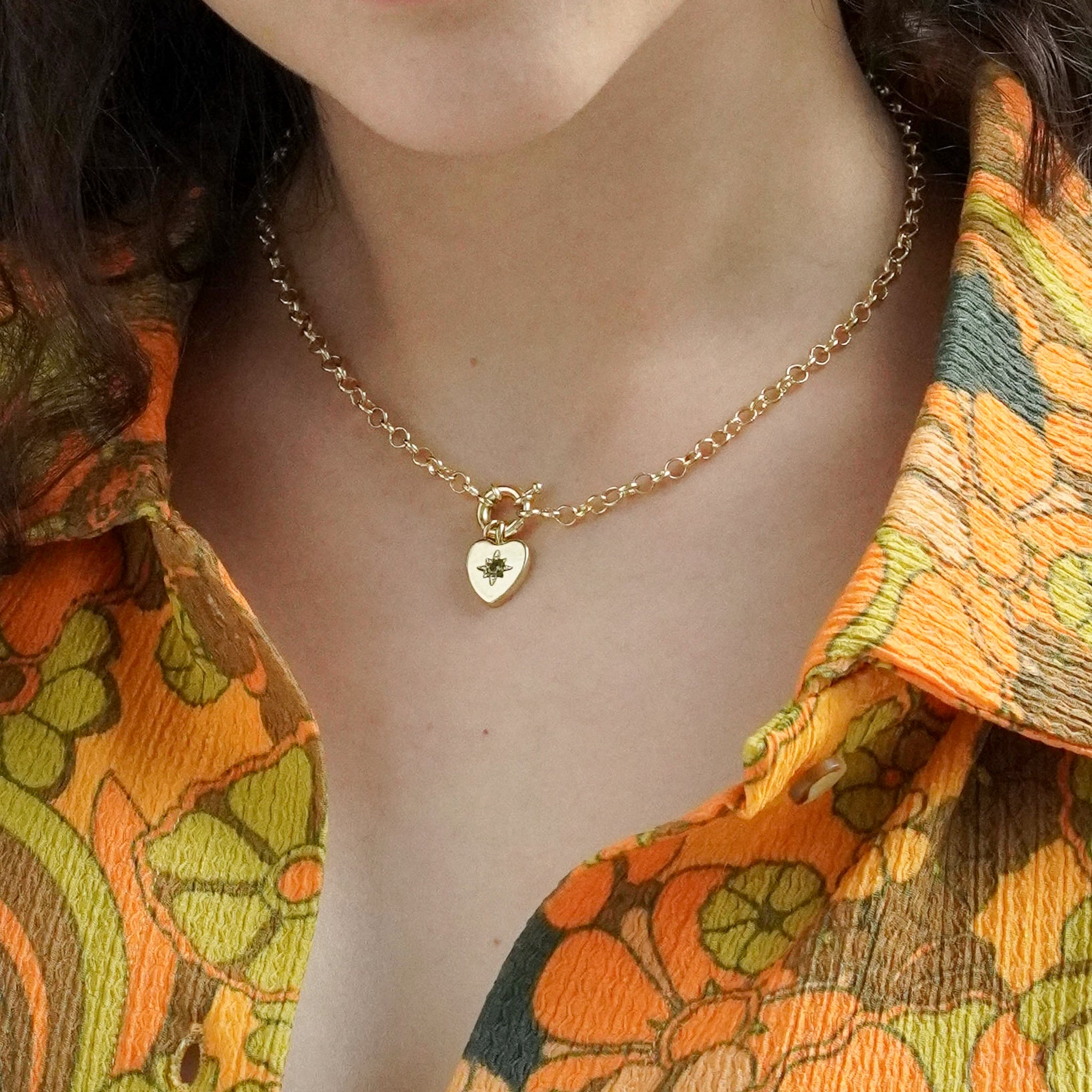 HALF HEARTED. Pierced Chunky Chain & Moon Charm Necklace - Gold – REGALROSE