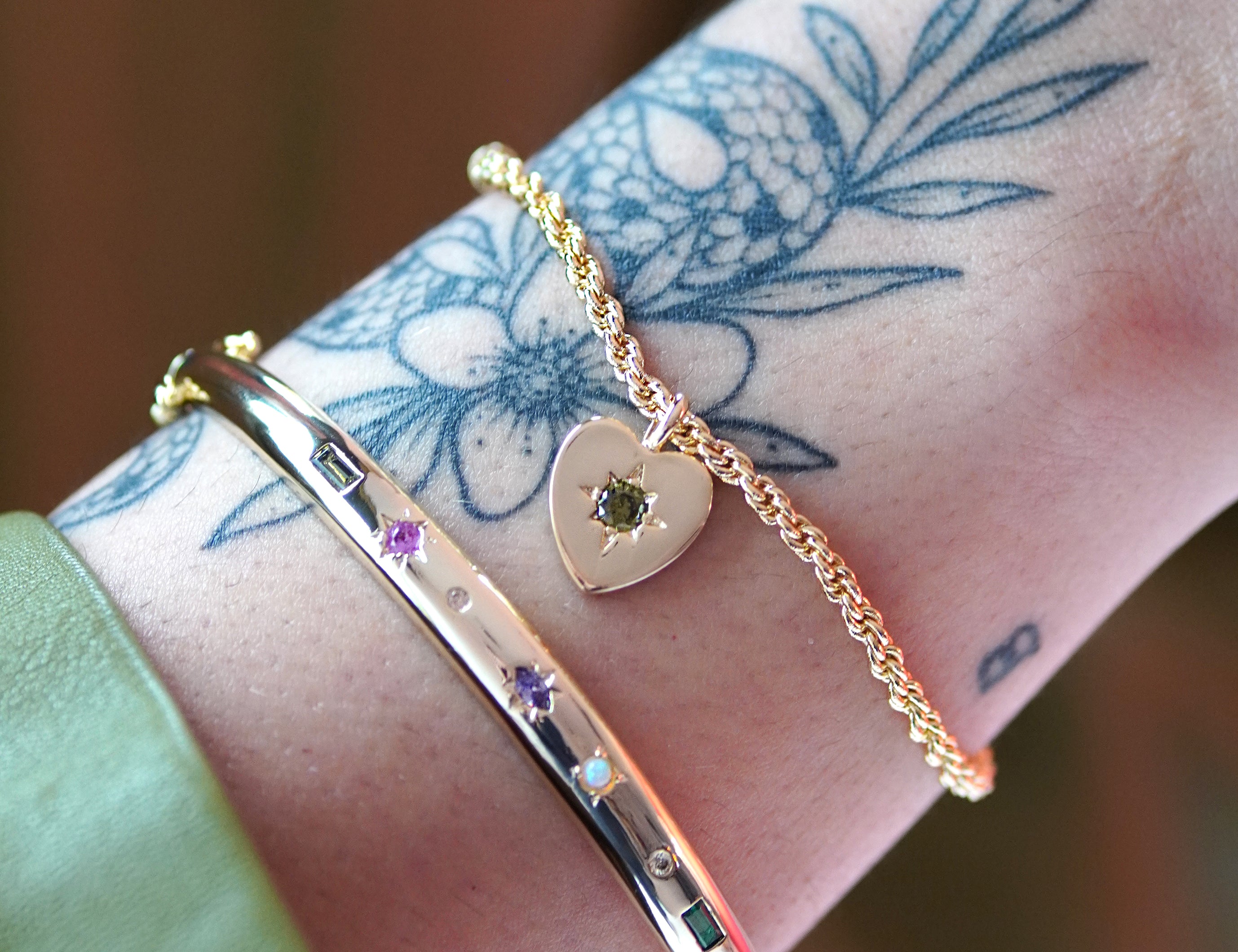 Peridot Heart Charm Rope Bracelet - Junk Jewels