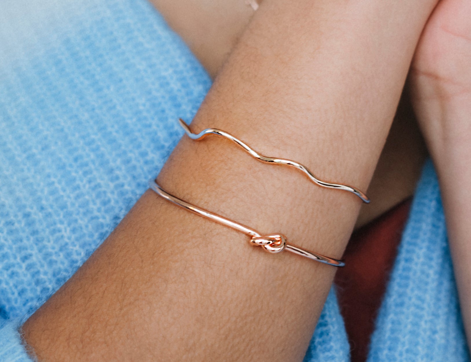 Knot Bangle - Junk Jewels