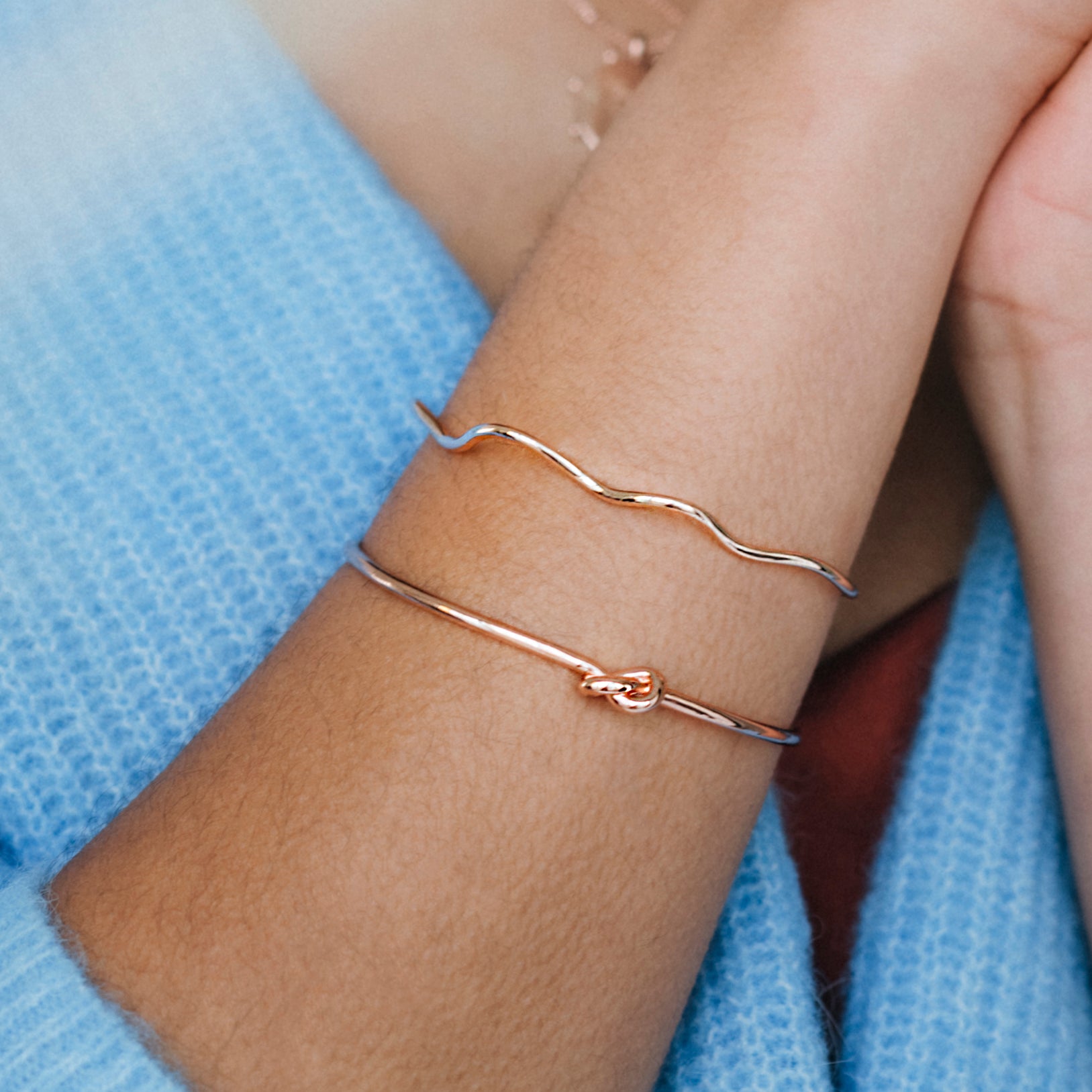 Knot Bangle - Junk Jewels