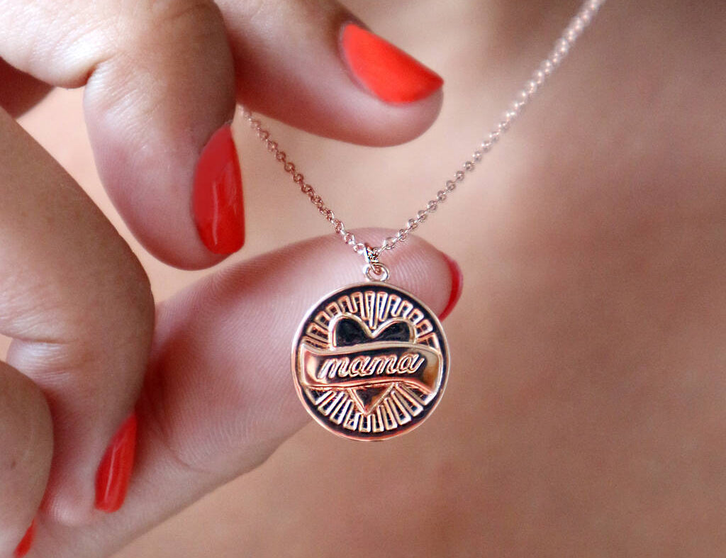 Mama Necklace - Junk Jewels